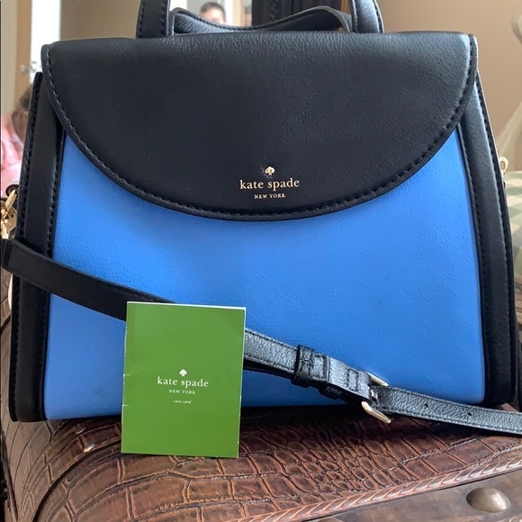 Handbag - Picture 2 of 5